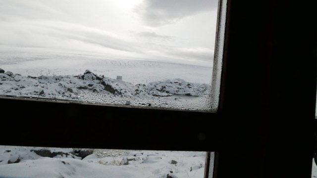 Blick aus dem Fenster der Berghütte Fonnabu am Folgefonna Gletscher